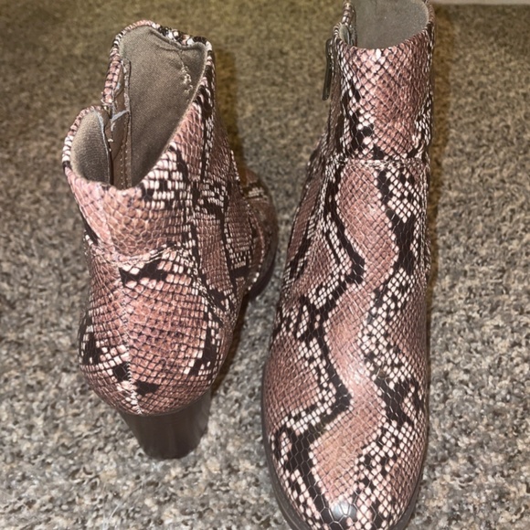 Booties - Picture 3 of 3